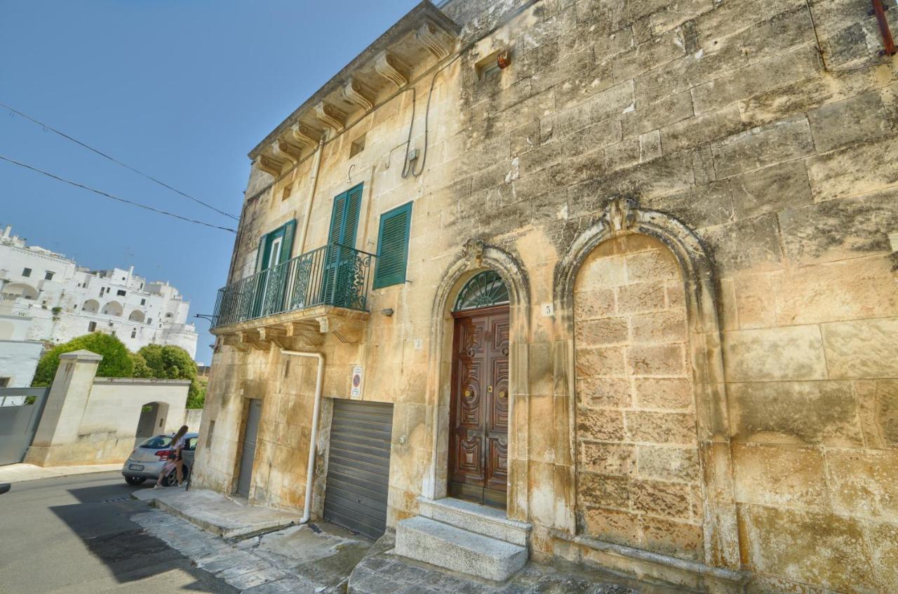 Suite La Terrazza Di Don Peppino Ostuni Exterior photo