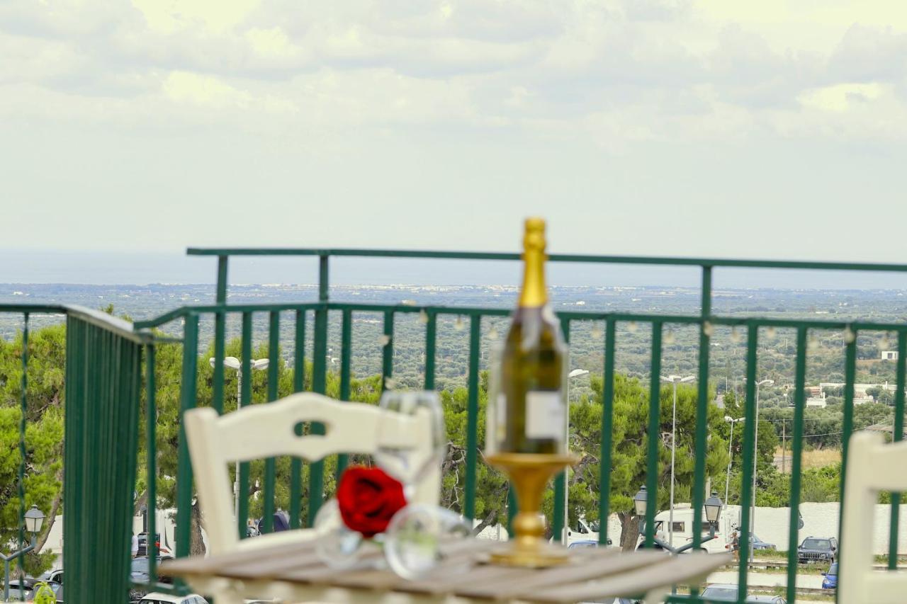 Suite La Terrazza Di Don Peppino Ostuni Exterior photo